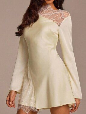 Light Yellow Elegant Women's Flare Sleeve Lace Patchwork Mini Dress